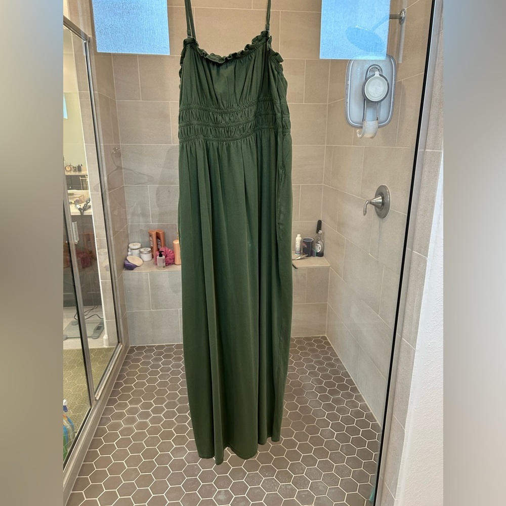 New green dress